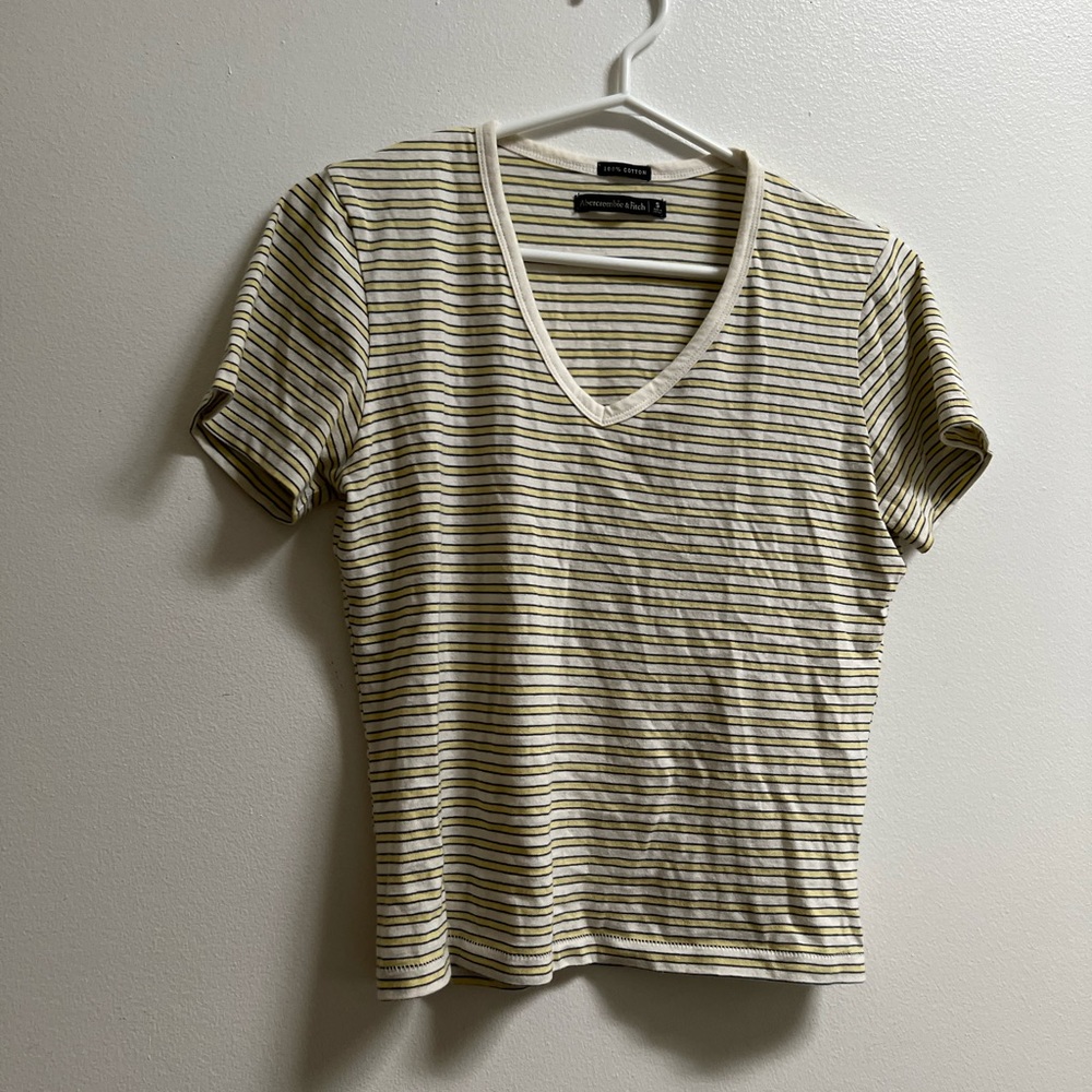 Abercrombie & Fitch Striped V-Neck Tee S